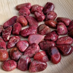 Thulite