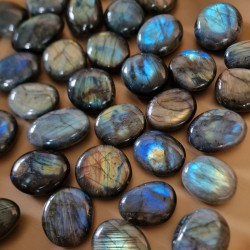 Labradorite - galet