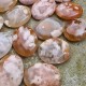 agate fleur de cerisier - galet plat