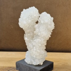 Apophyllite - stalactite