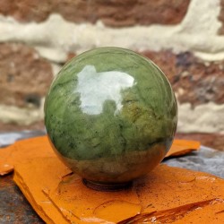 Jade néphrite - sphère