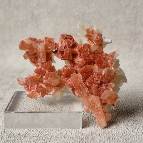 Stilbite rouge