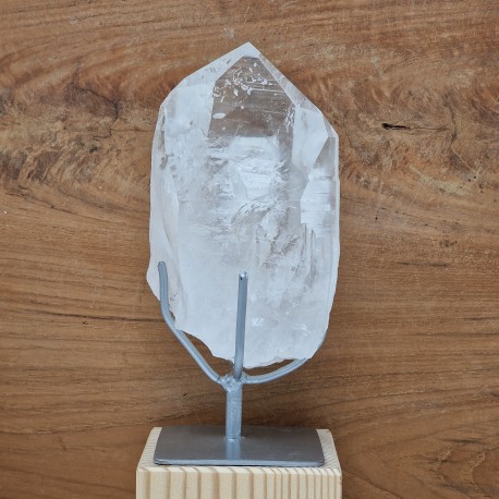 Cristal de roche -pointe sur pied