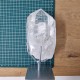 Cristal de roche -pointe sur pied
