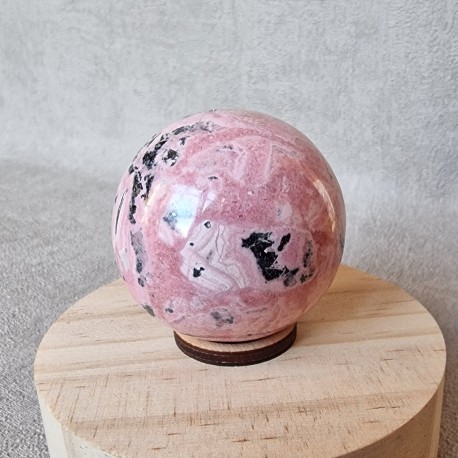 Rhodonite - sphère